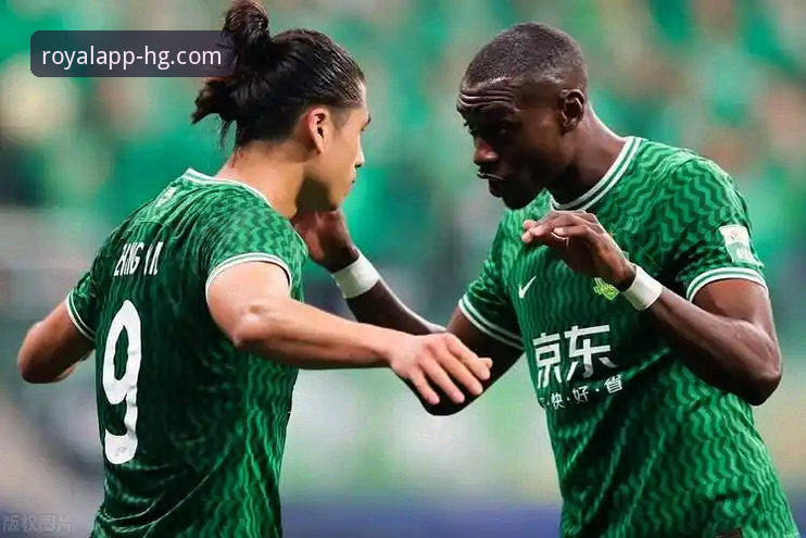 皇冠HG怎么投注 三度落后三度扳平:玉昆vs国安的疯狂90分钟,如何解读这场荡气回肠的对决?